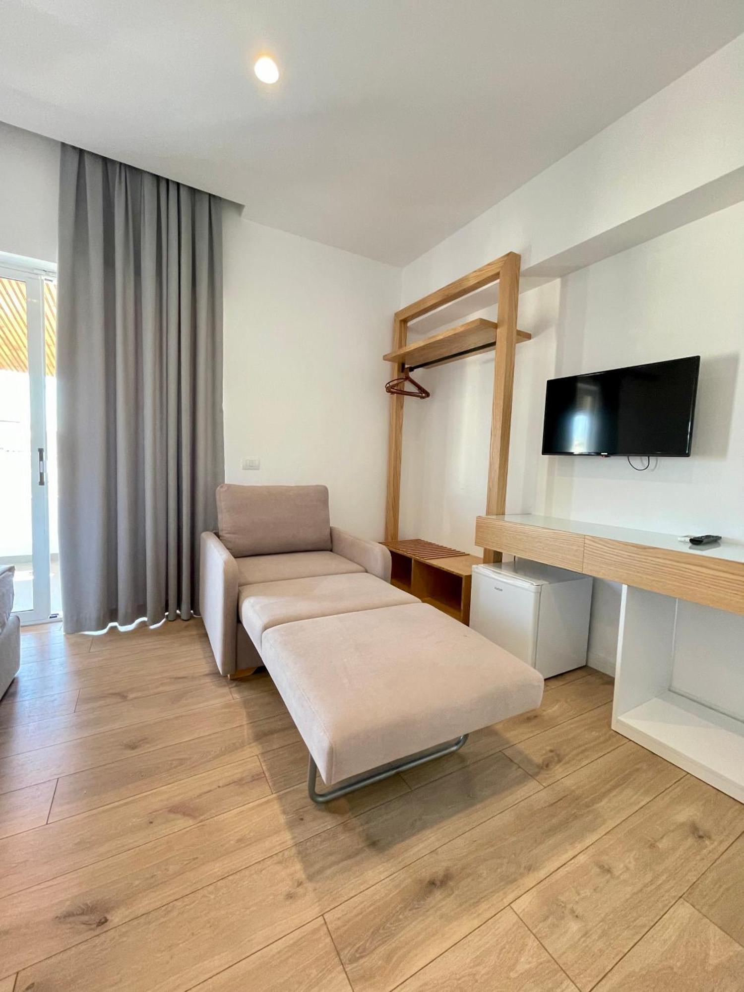 Hotel Aulona Sarandë Exterior foto